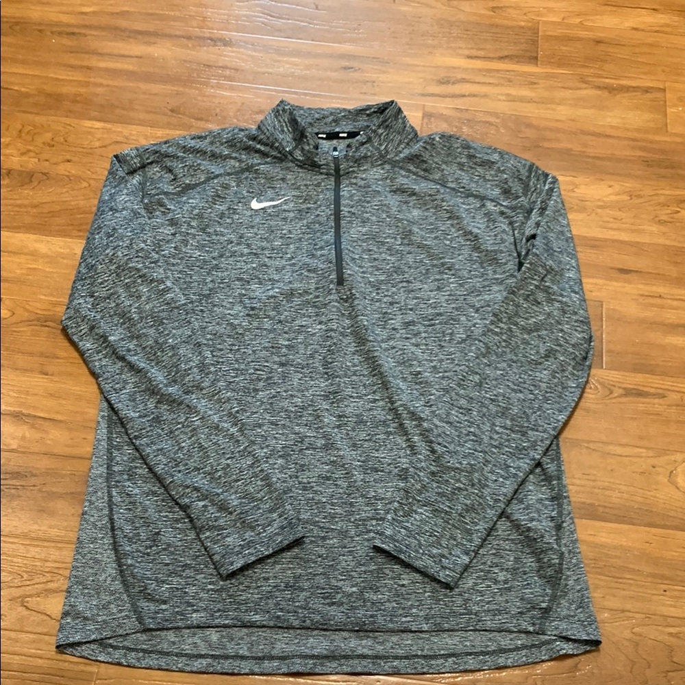 Nike Dri-Fit Pullover